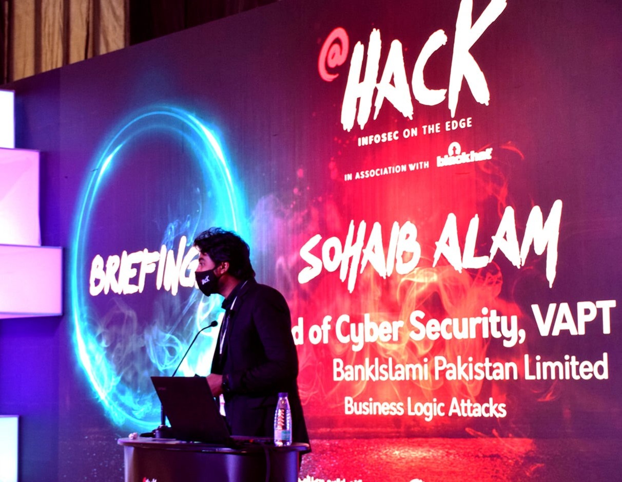 Sohaib Alam speaking at @HACK — Infosec on the Edge